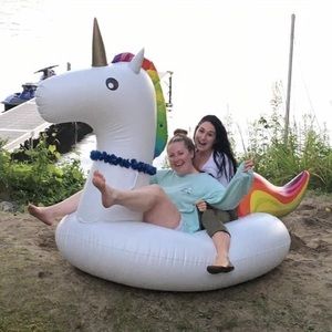 Meet your Posher, Kiley